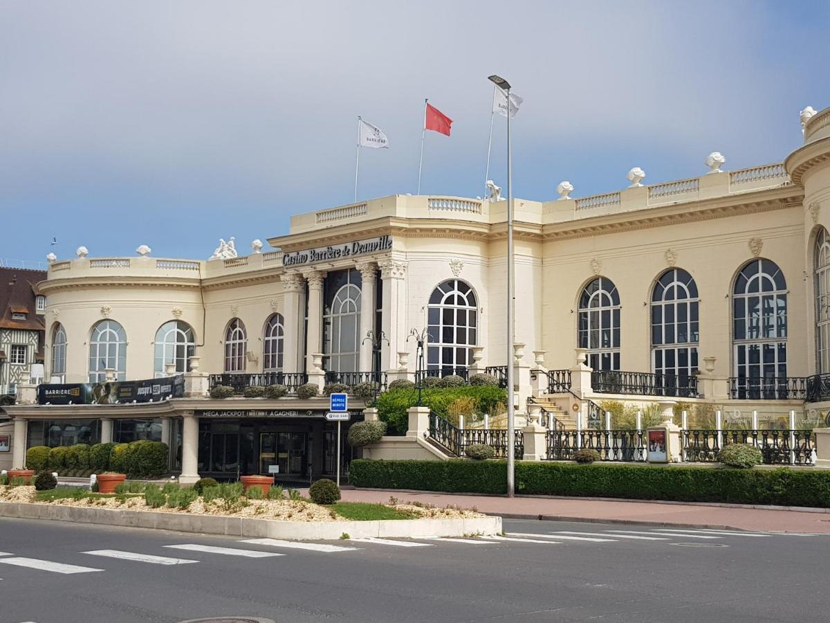 Appartement Deauville Hyper Centre Екстериор снимка